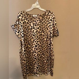 Entro ladies leopard  dress size large